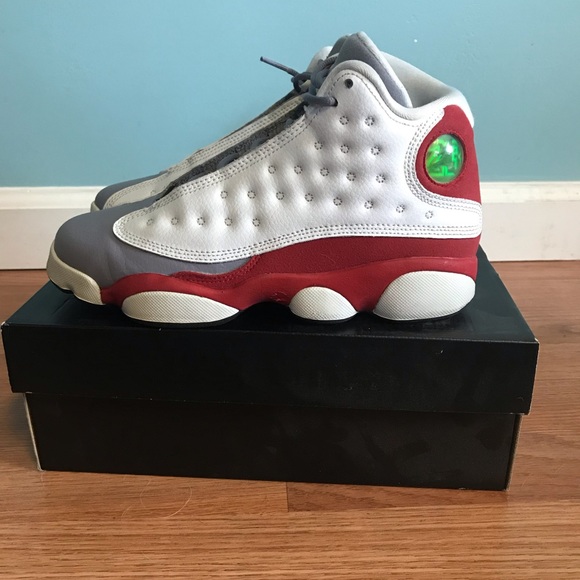 Jordan 13s grey toe - Picture 3 of 8